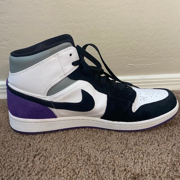 Nike Air Jordan 1 Mid SE Varsity Purple Mens Size 11.5 Shoes Sneakers Basketball - Picture 4 of 8